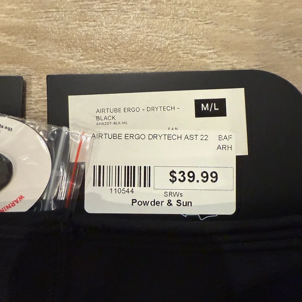 Airhole Black Face Mask - NEW with tags.